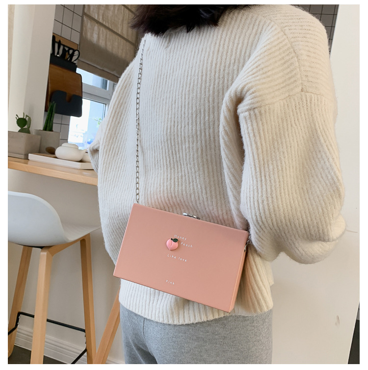 Versatile Messenger Bag Chain Box Small Square Bag