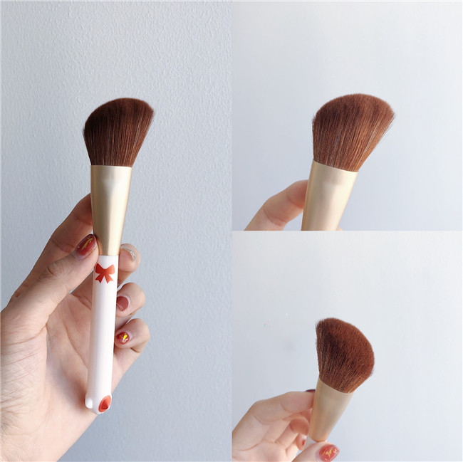 Super Soft Girly Heart Cute Cat Makeup Brush Bevel Trimming Brush - Shop at LoveMi
