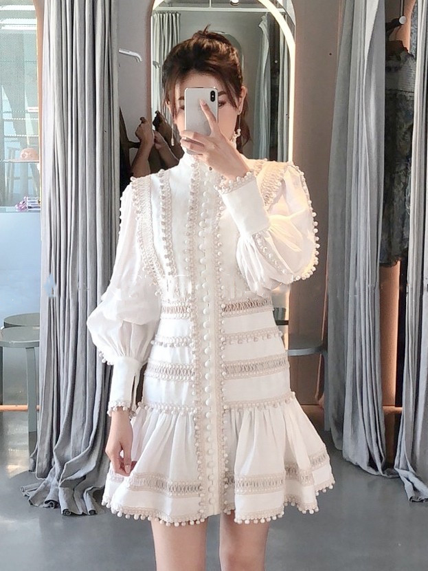 Ball Lace Stitching Hollow Waist Short Dress