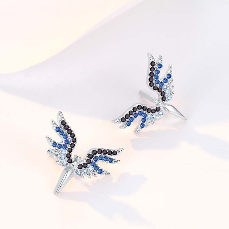 Love Personality Hollow Angel Wing Earrings