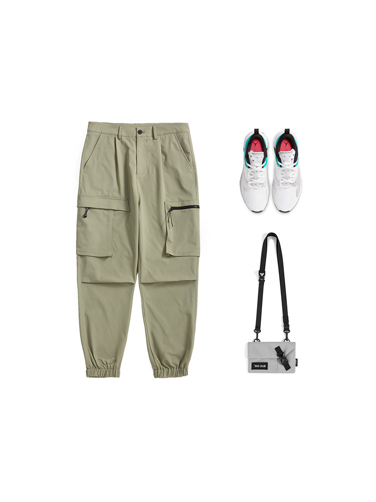 Solid Color Loose Big Pockets and Three-Dimensional Overalls