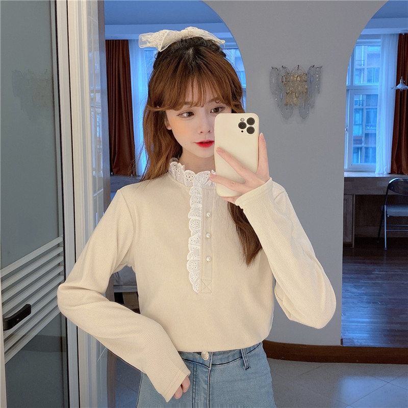 Sweet Knitwear with Standing Collar and Pearl Button