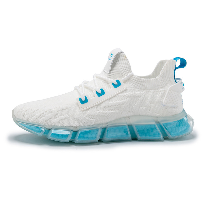 Flying Weave Low-Top Sneakers, picture 4 of 5