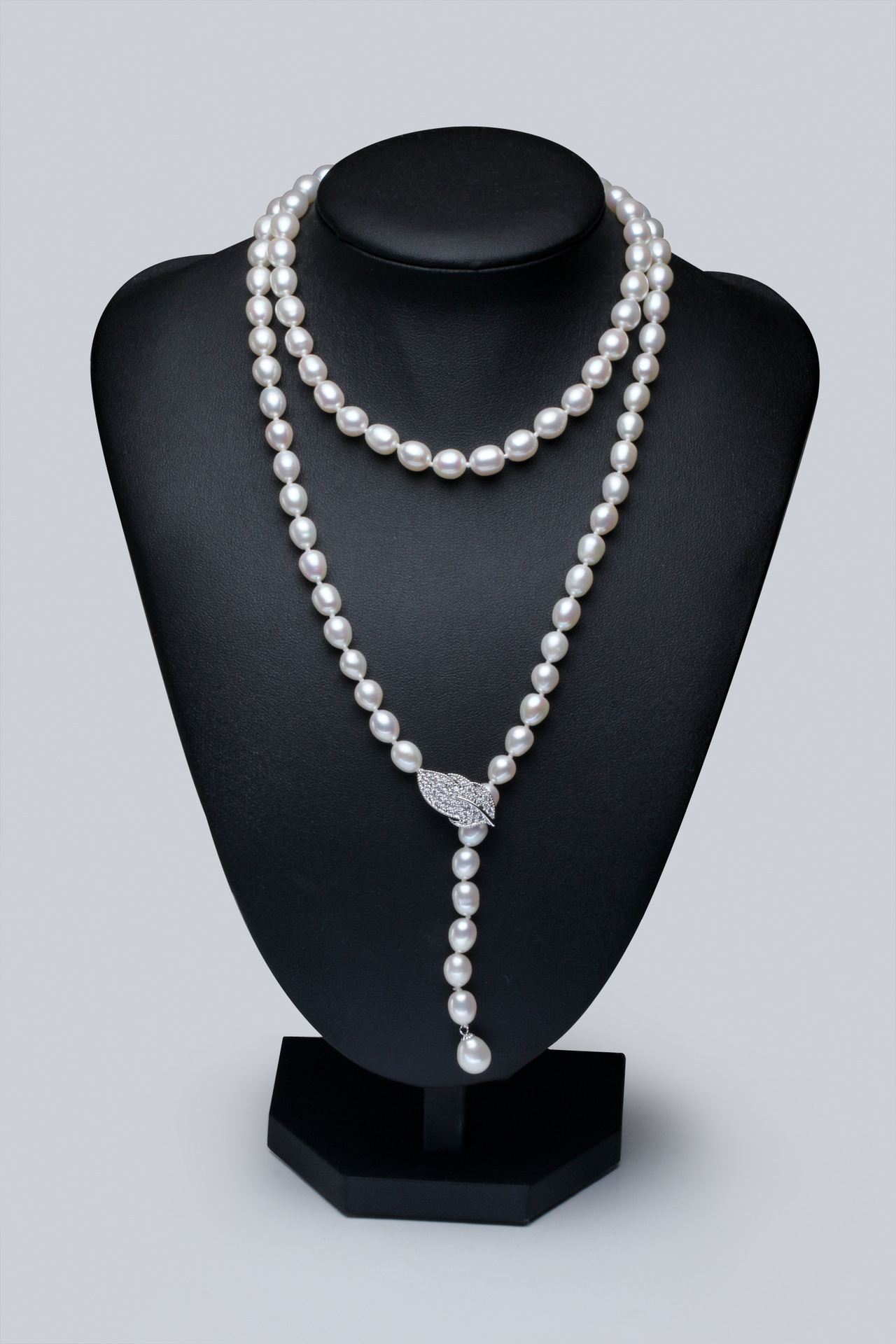 Freshwater Pearl Sweater Chain Classic Charm Fashion Style Autumn And Winter Style