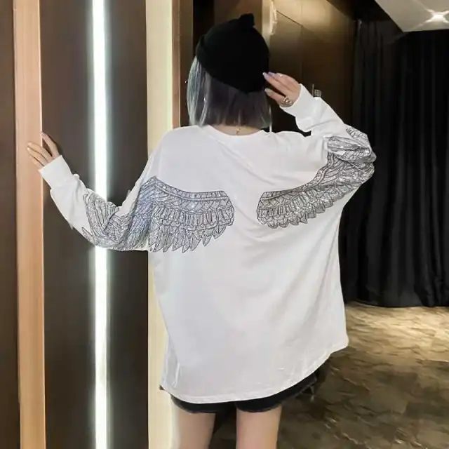 Hot Diamond Mid Length T Shirt Women Long Sleeves White - Shop at LoveMi