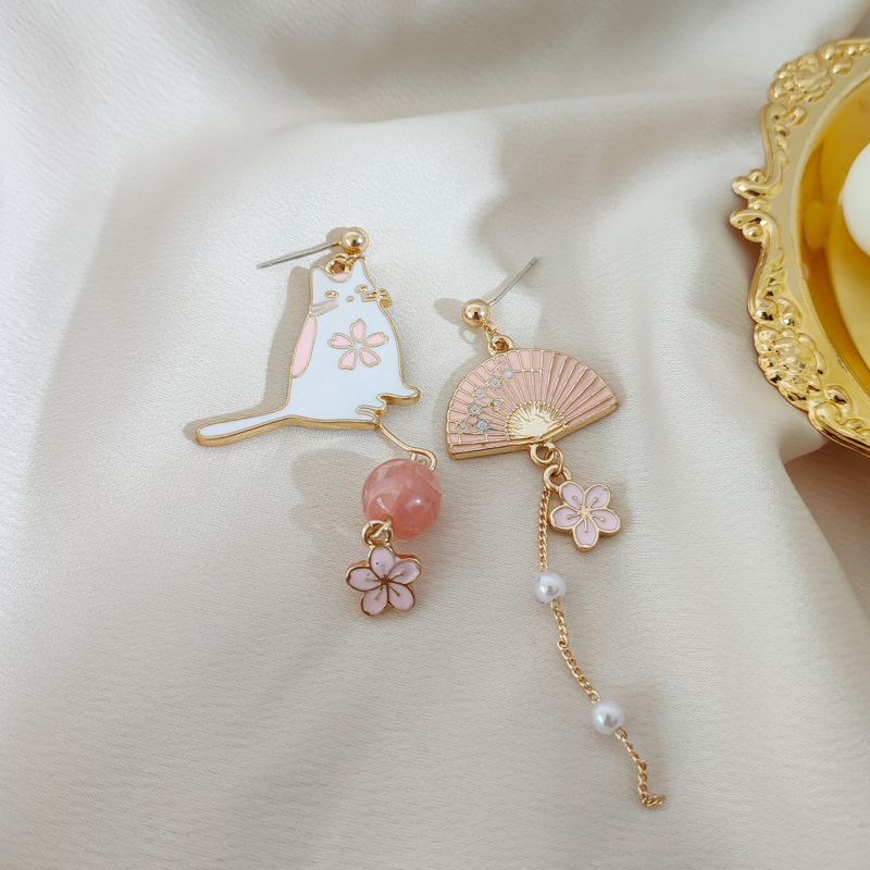 S925 Silver Needle Cat Fan Ukiyo-e Earrings Super Fairy Stud Earrings Female