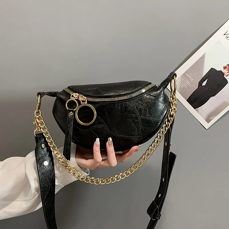 Women's Autumn And Winter Messenger Bag High Fashion Chest Bag - Black