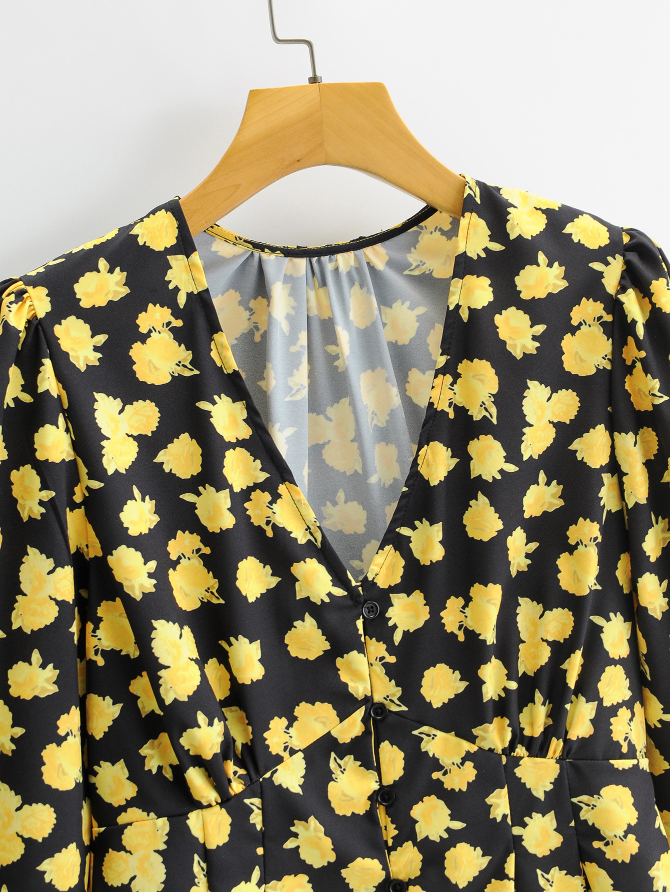 Spring and Summer New Printed Waist Long-sleeved Top