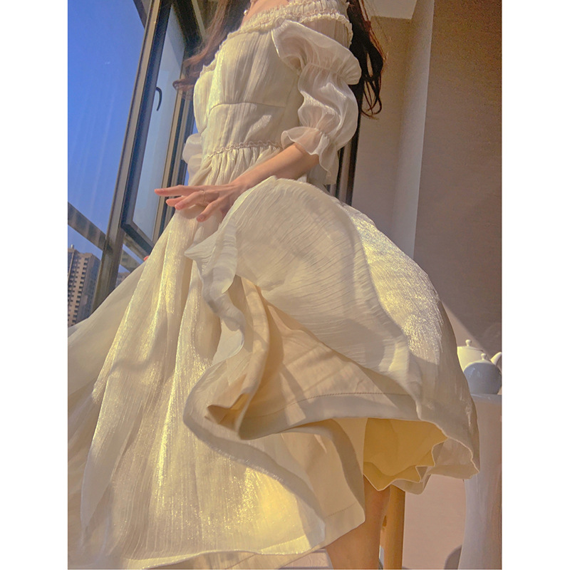 Retro Palace Style Puff Sleeve One-Shoulder Dress