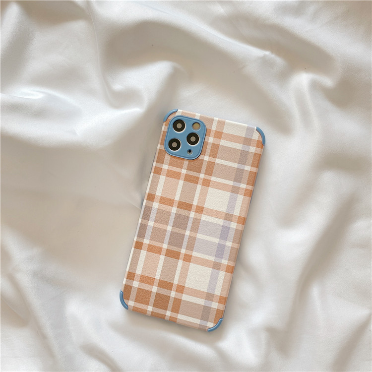 Capa iPhone celeste quadriculado estilo coreano
