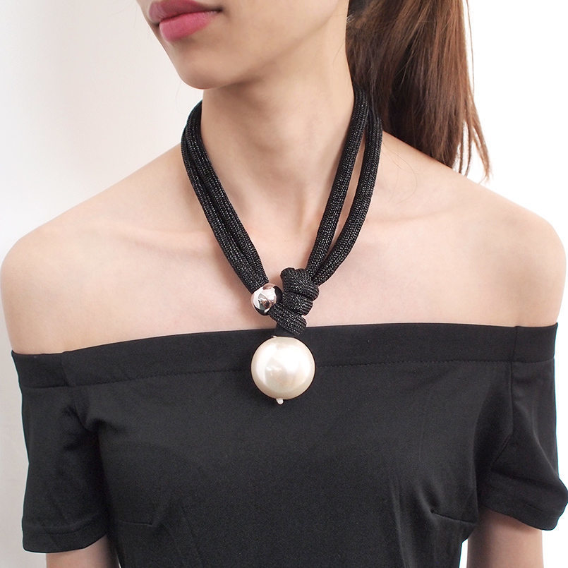 Fashionable Long Exaggerated Temperament Joker Necklace