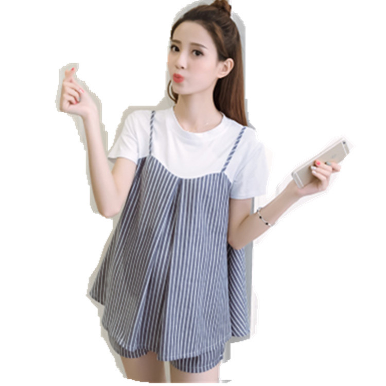 Fashion Striped Loose Top Shorts Maternity Set