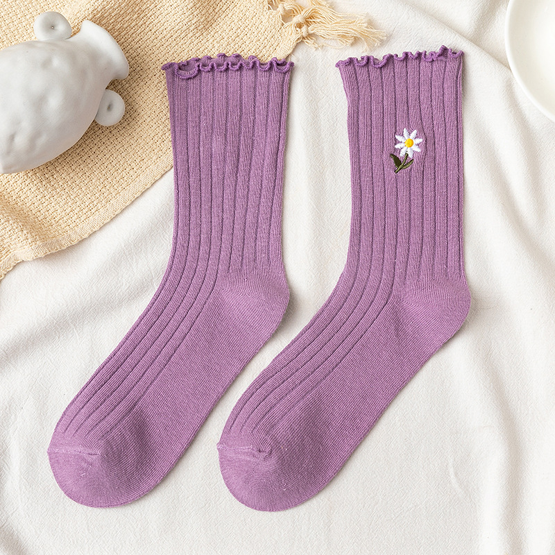 Title 1, Maternity high tube socks