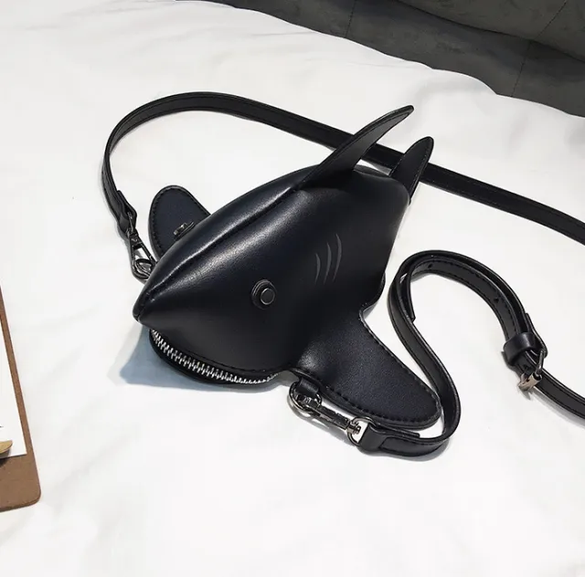 Shark Lovers Shark Shaped Handbag Black - Shop at LoveMi