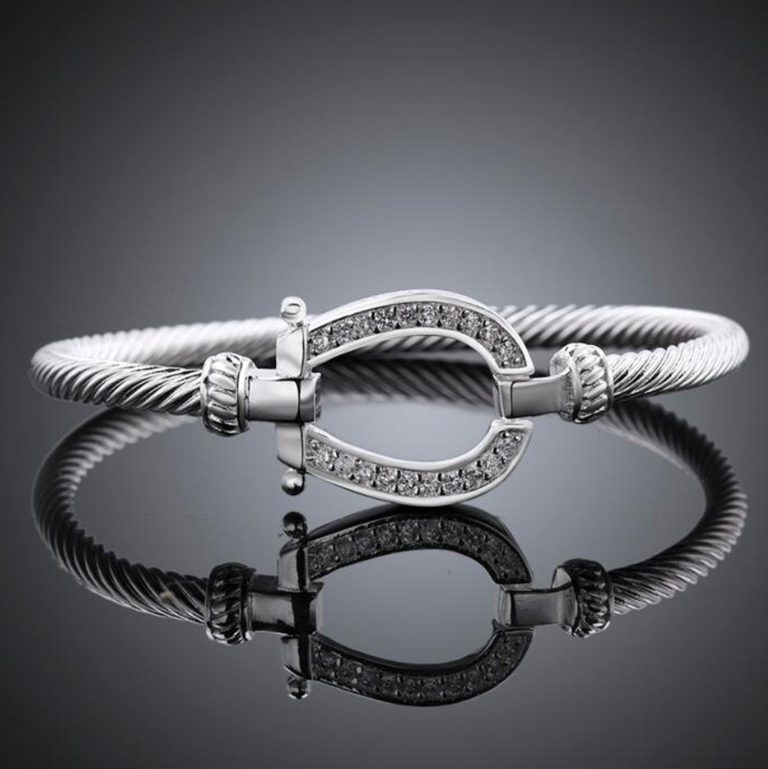 Fashion silver bracelets Shenzhen manufacturers supply Europe and America crystal diamond jewelry