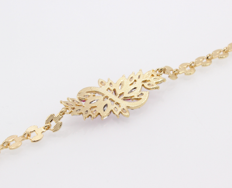 Popular Diamond-Studded S-shaped Resin Flower Bracelet