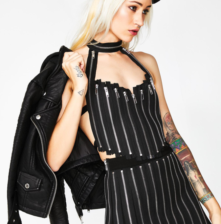 European Neck hanging V collar strap, live vest with the same sexy back backed zipper stitching.