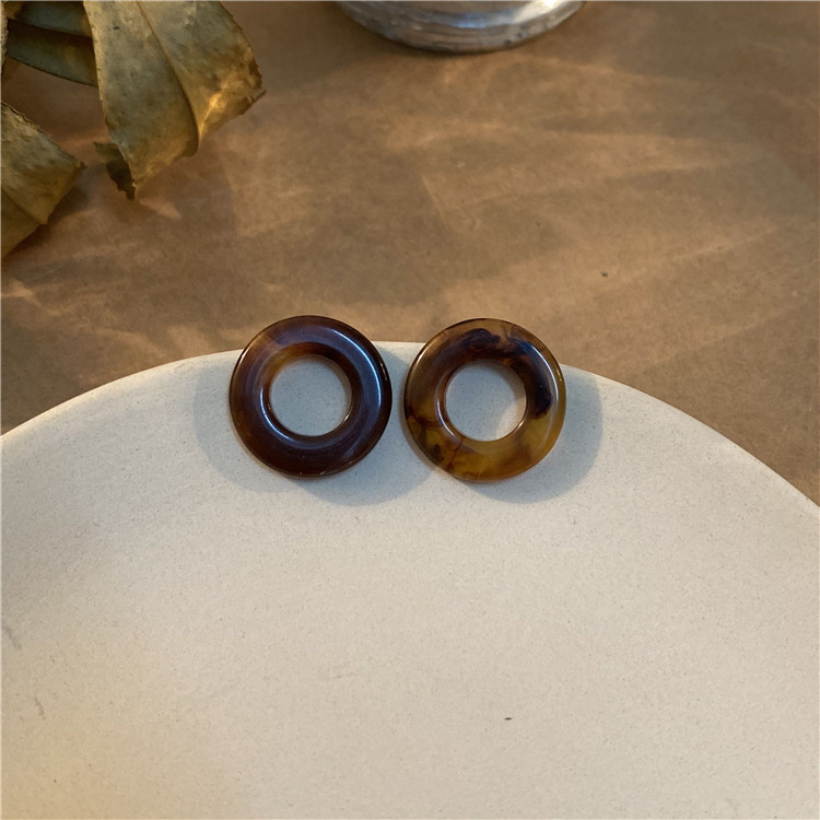 Dripping glaze small earrings