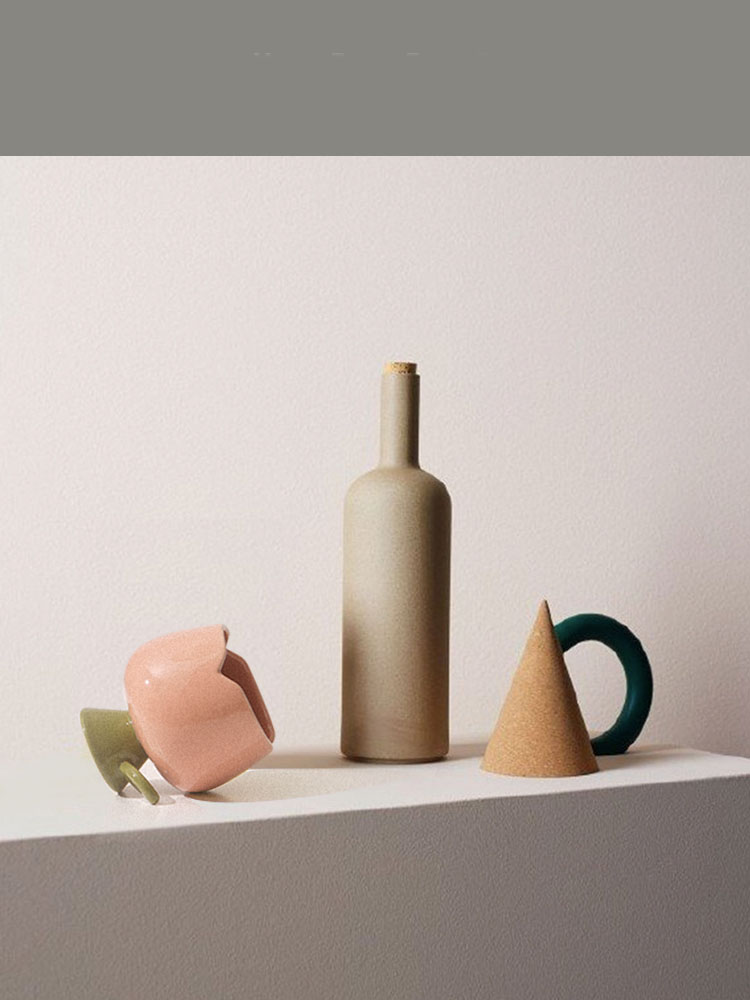 Ceramic flowerpot