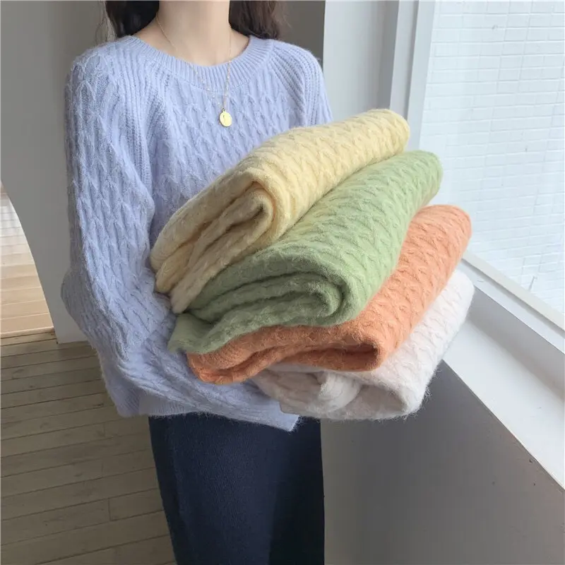 Pullover loose sweater