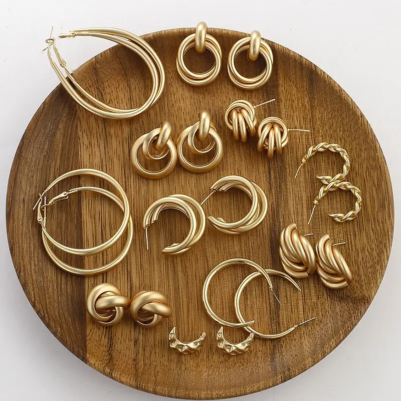 Fashion gold plated shell acrylic Earrings