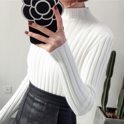 Half-high neck slim-fit sweater
