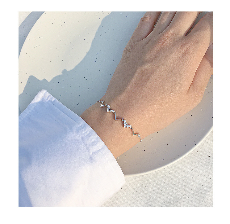 Wave fine bracelet