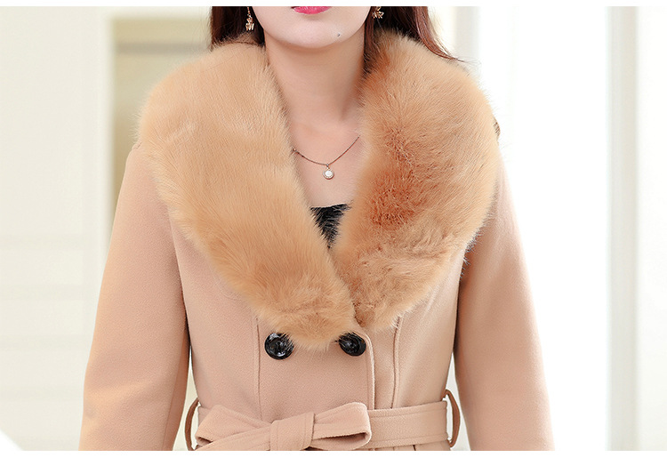 Large fur collar woolen coat
