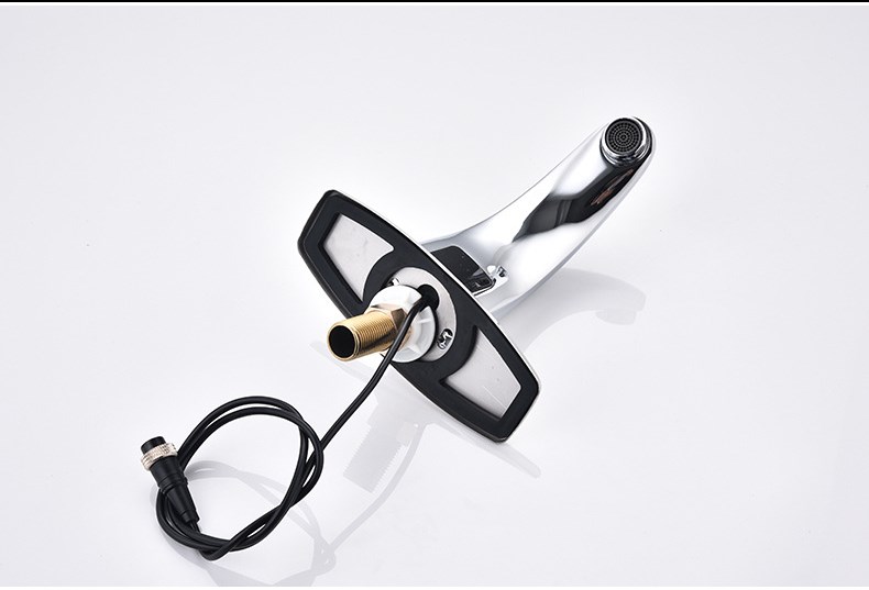 AC and DC dual-purpose induction single cold faucet