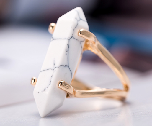 Hexagonal ring