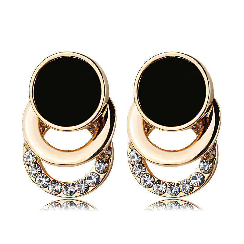 Simple and fashionable Korean earrings