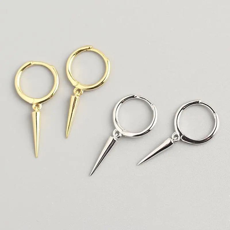 Long rivet cone ear buckle