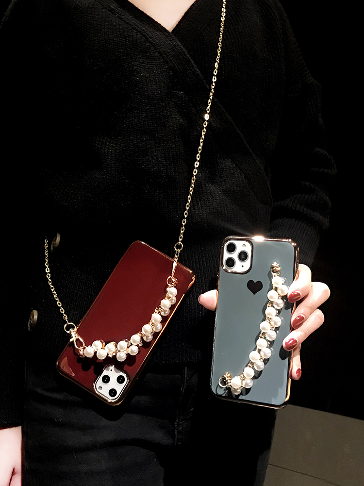 Compatible with Apple , Pearl bracelet phone case