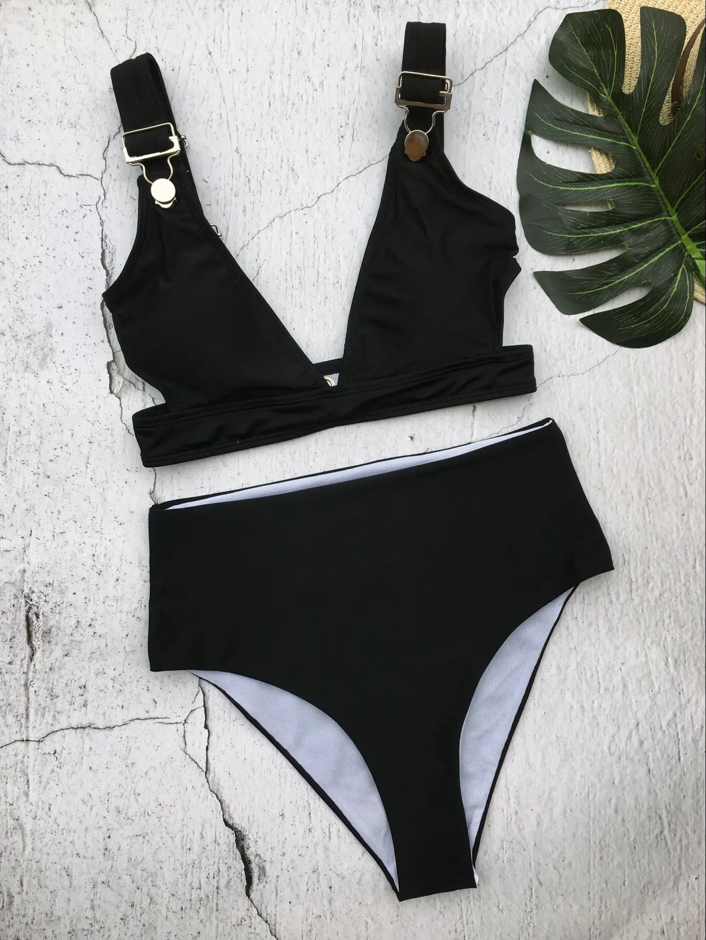 Explosive solid color sexy bikini