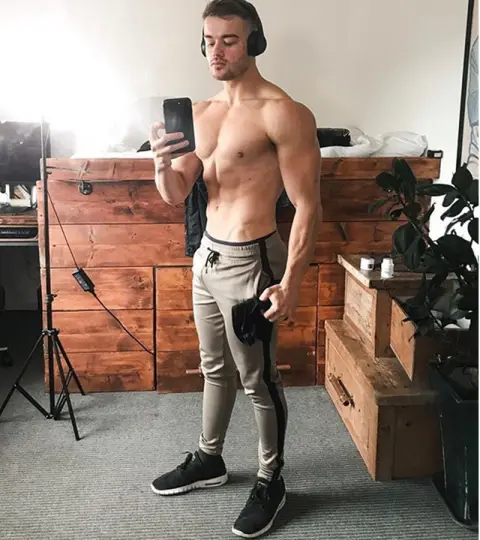 Sports Cropped Pants