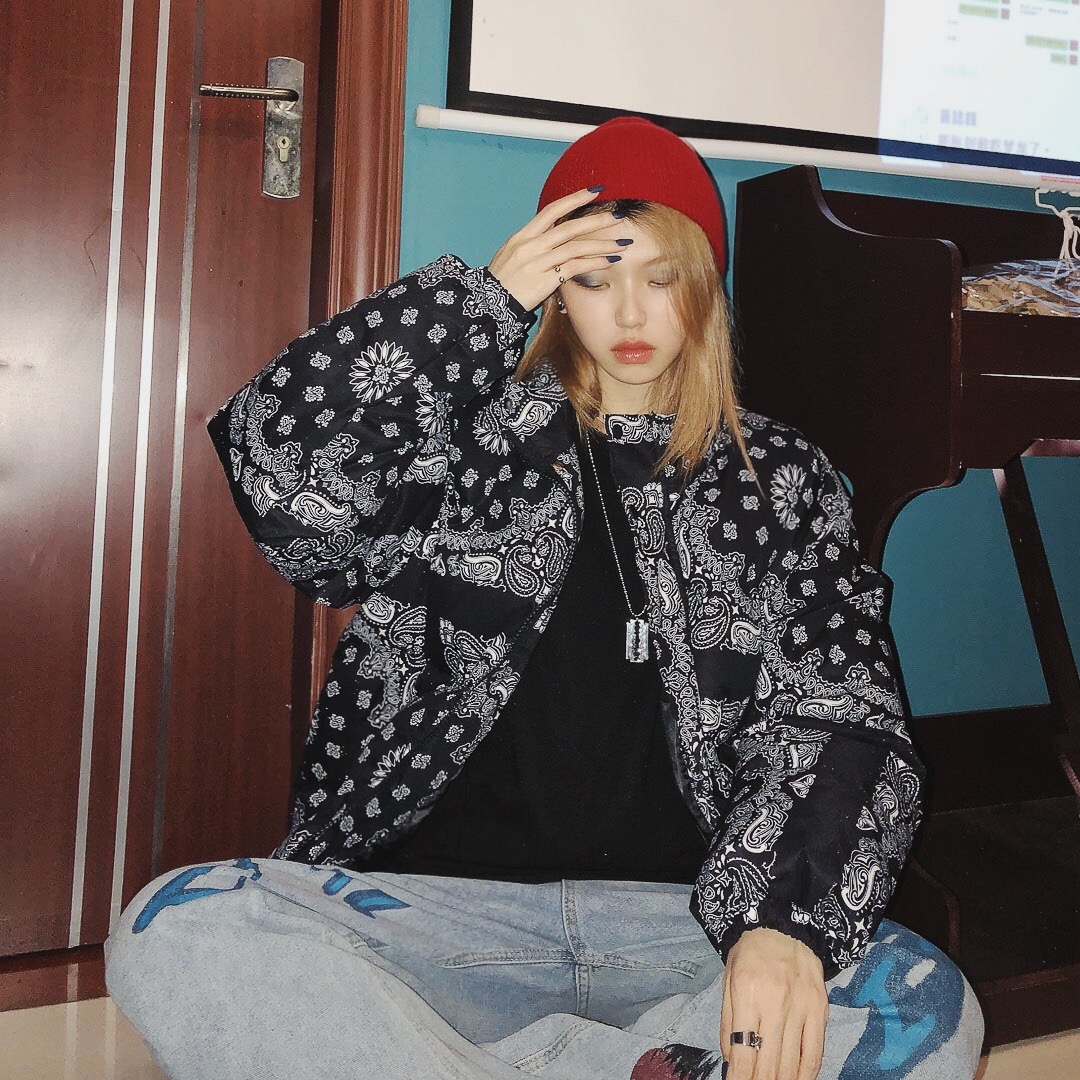 Thickened Harajuku retro loose coat