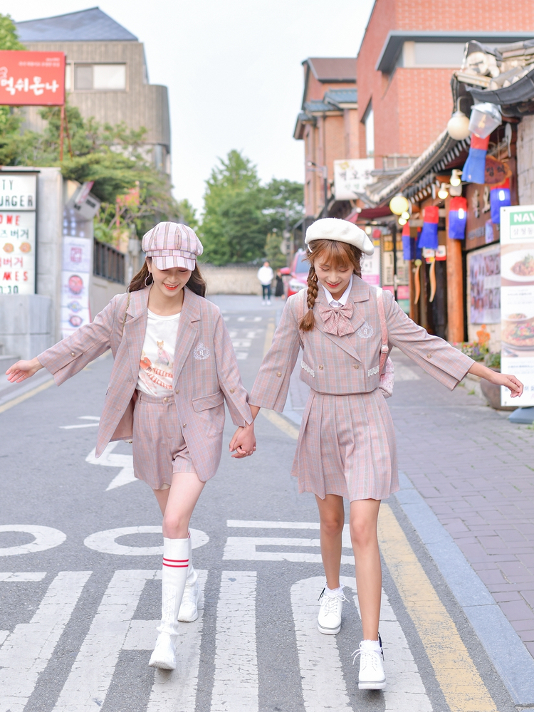 Korean style pink suit