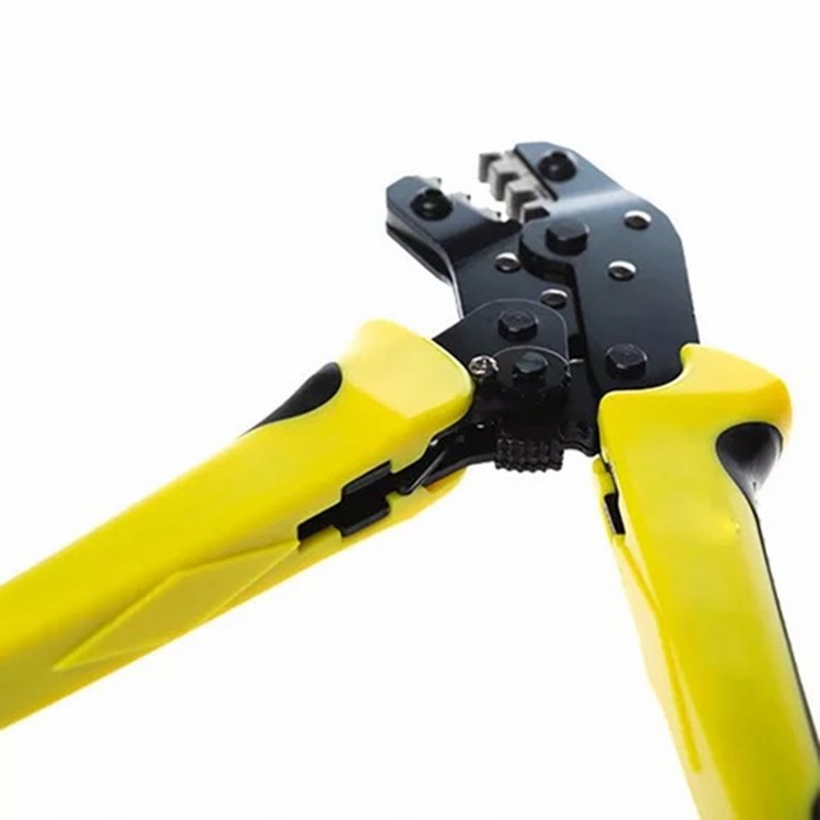 Multifunctional spring crimping pliers
