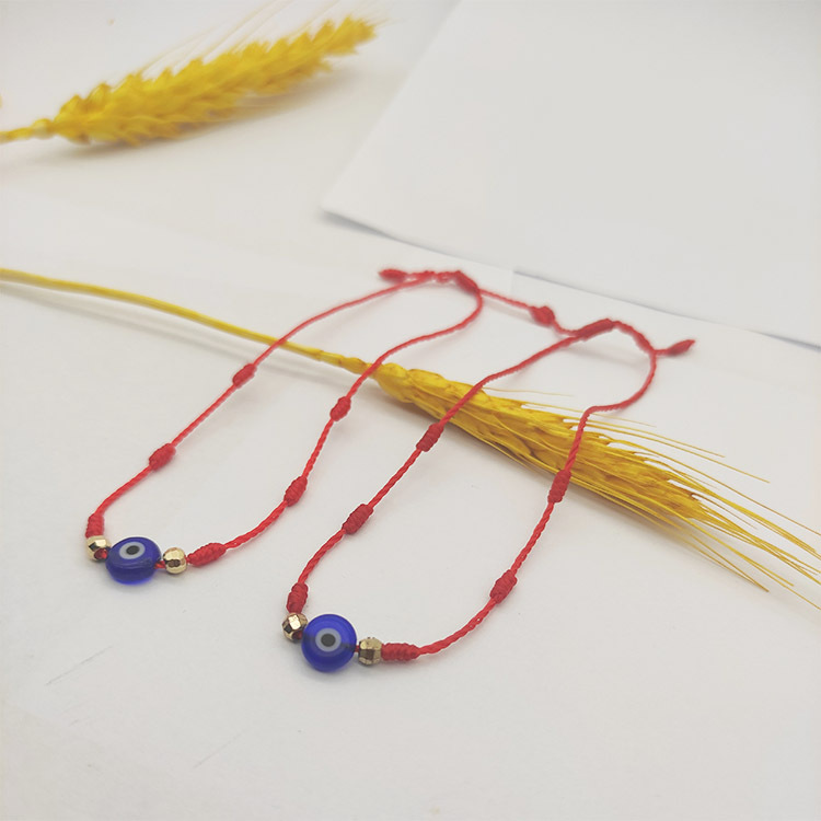 Devil's eyes woven red bracelet