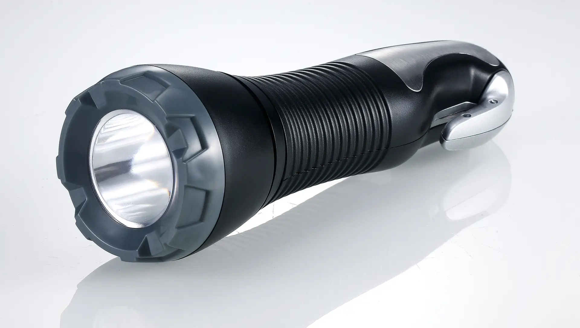 Nine in one multi-functional safety hammer LED flashlight vehicle mounted window breaker fire emergency
