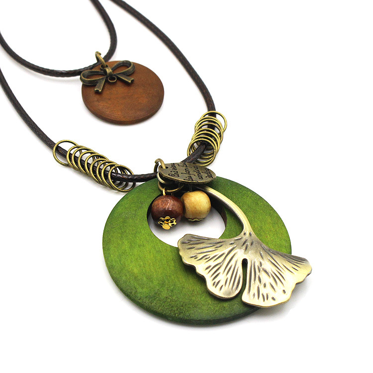 Ginkgo leaf sweater chain Green - Shop at LoveMi