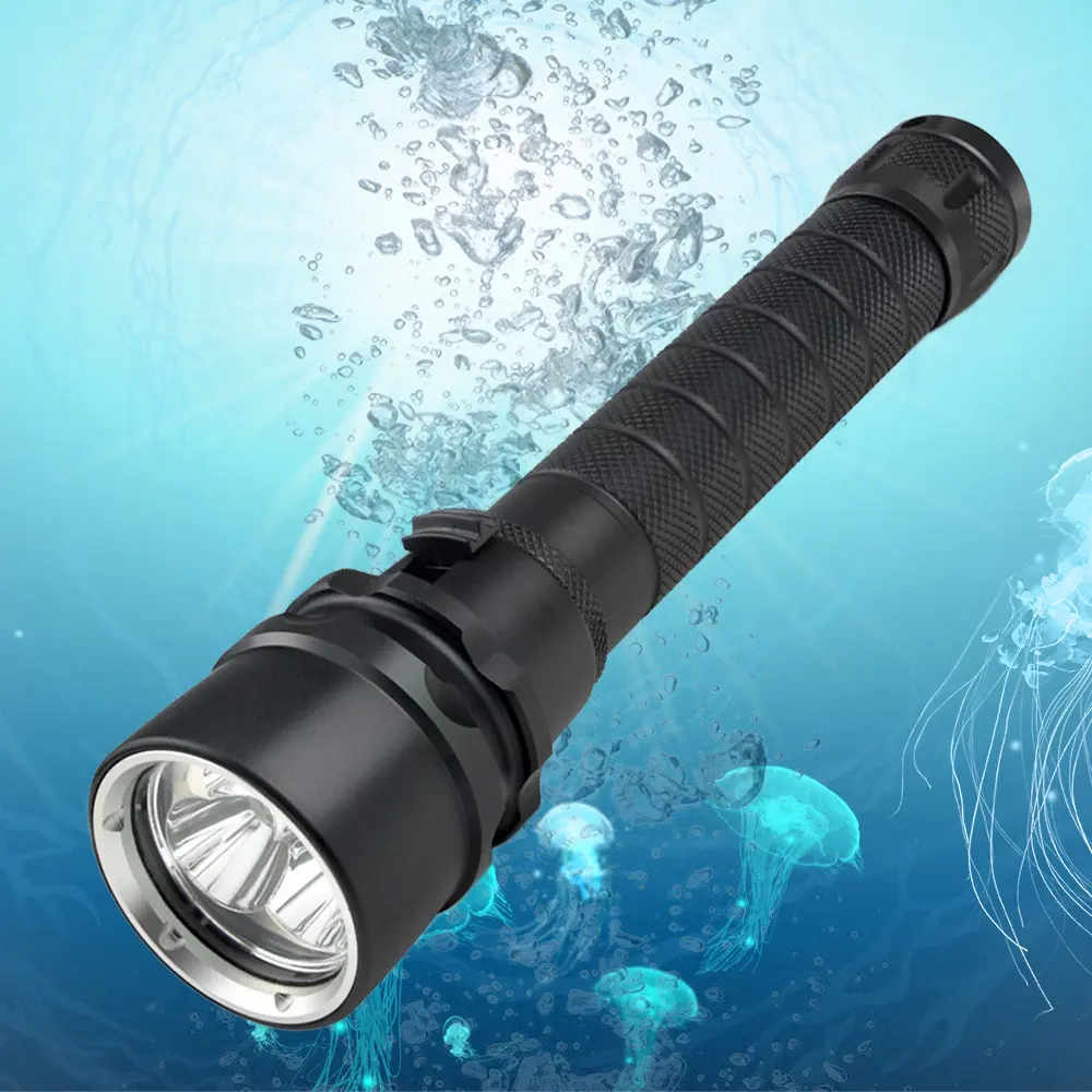 Aluminum Alloy Strong Light Rechargeable Deep-diving Flashlight