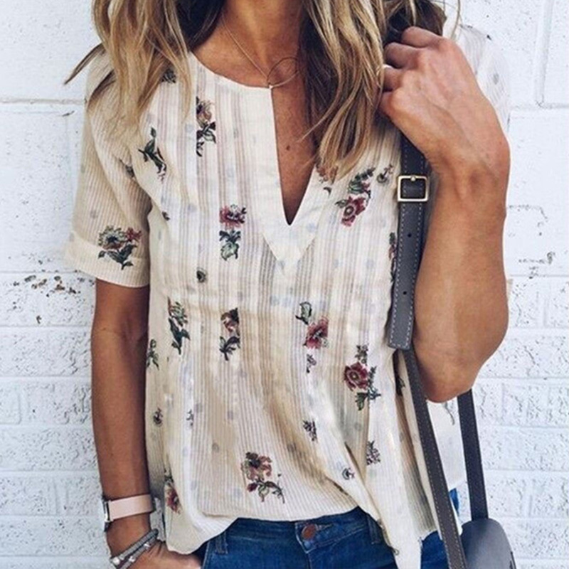 V-neck casual summer T-shirt