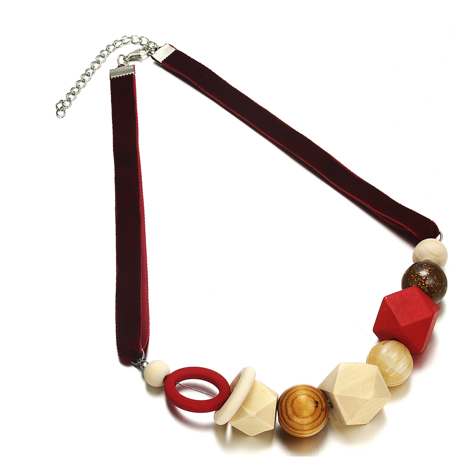 Geometrical wooden beads pendant
