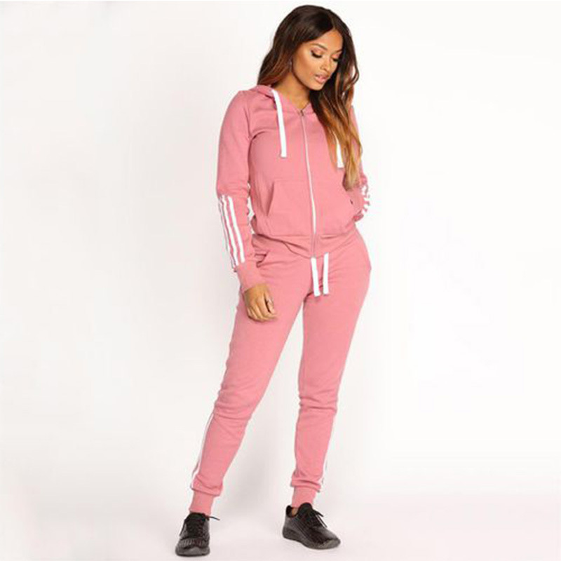 Title 2, Kalenmos Tracksuit