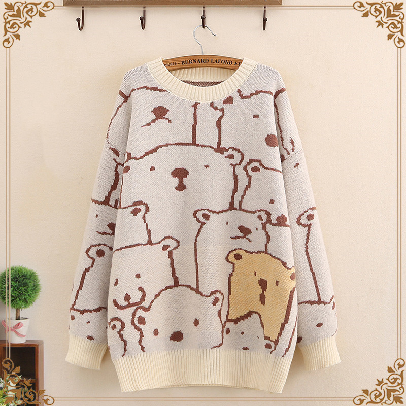 Cute bottoming shirt for autumn and winter