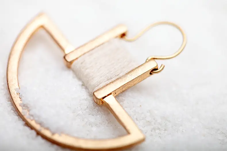 Gold simple delicate earrings