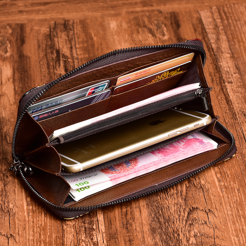 Cowhide zippered wallet