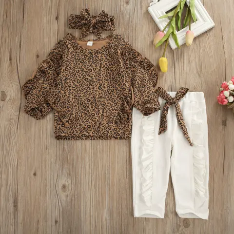 Print Top + Solid Pants