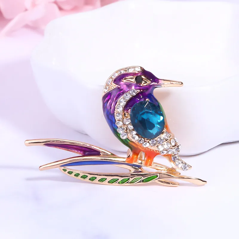 Handmade woodpecker crystal glass brooch - Purple